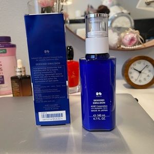 Sekkisei Emulsion- 140 mL  4.7 fl. oz.